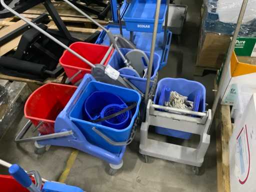 Wero Schoonmaakwagens (3x)