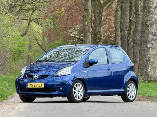 Toyota - 2008 - Aygo - 1.0-12V Sport - 75-ZP-JJ