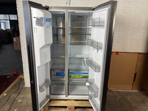 Frigider american SAMSUNG RS90F67BEFEF RS97F