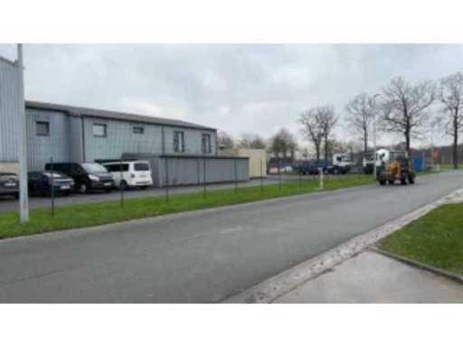 aa3612b2-1187-4d89-b3c1-86fc645277a3.mp4