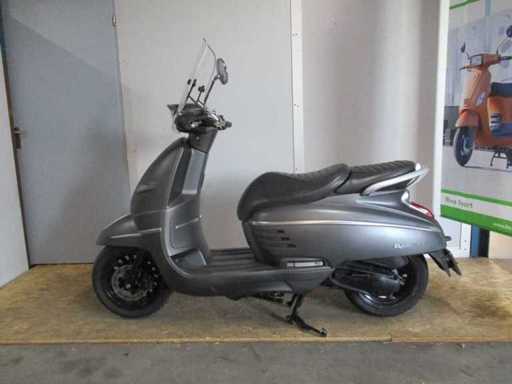 Peugeot Django - Moped scuter - Injecție - Scuter