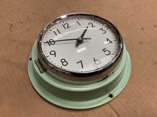 Citizen Vintage marine clock