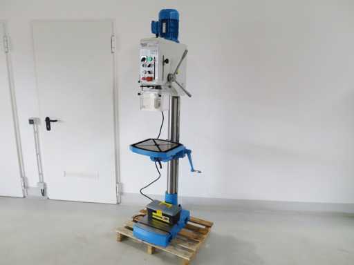 HBM 30 PROFI Column Drill