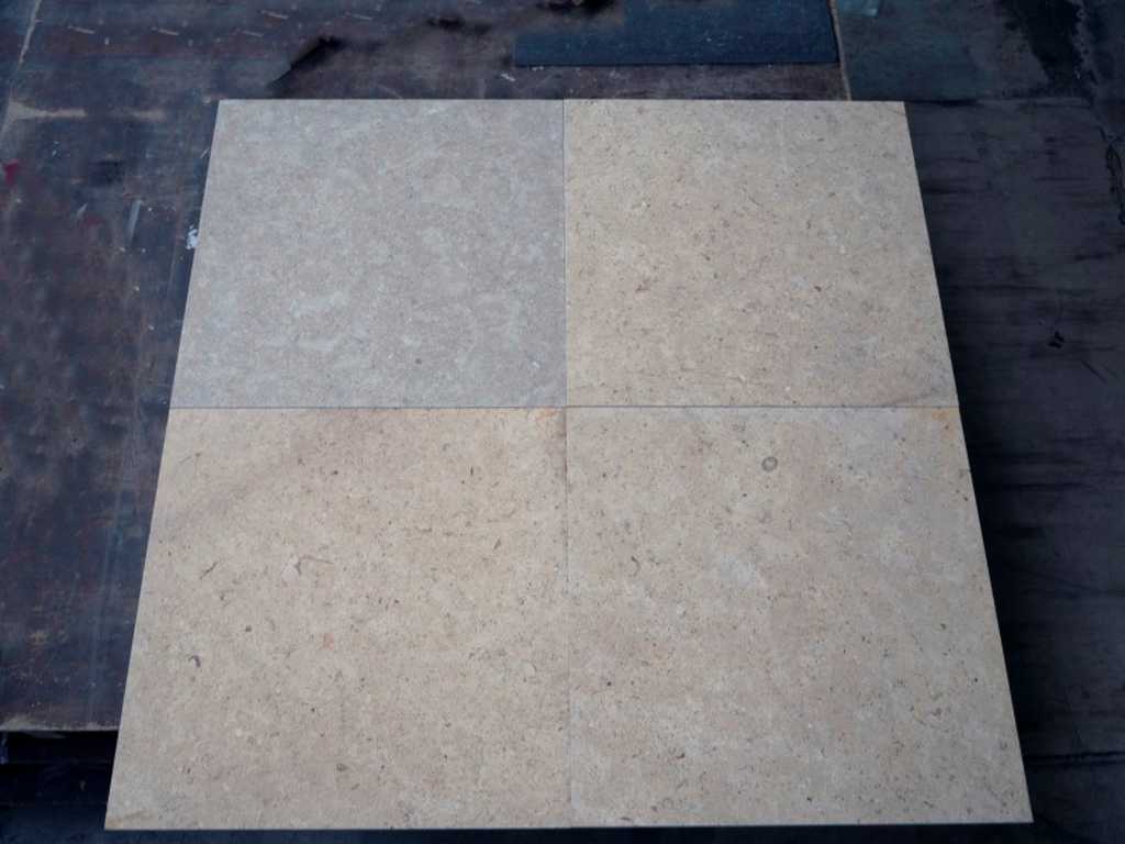 Natuursteen tegels 15,1m²