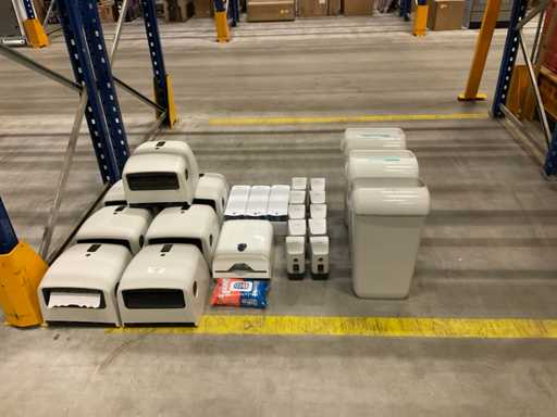 Toilet accessories (24x)