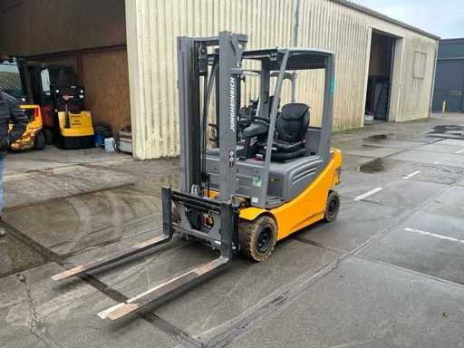 2016 Jungheinrich EFG320