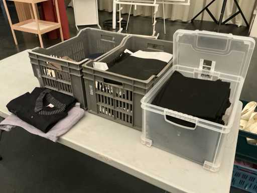 Lot of aprons and napkins