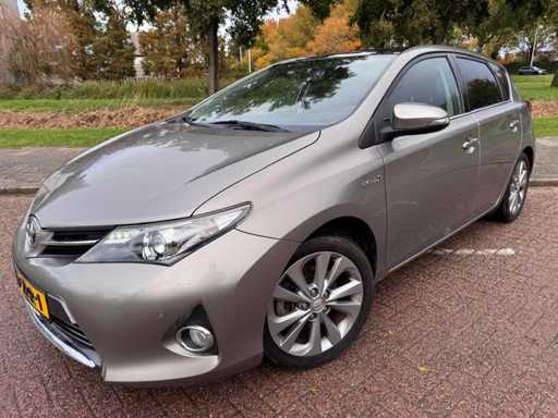 Toyota Auris 1.8 Hybrid Lease , 79-ZRR-1
