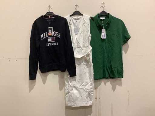 Markenkleidung (53x)