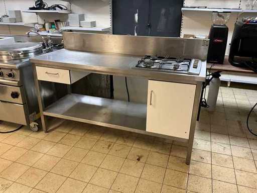 Table de travail en acier inoxydable Pelgrim avec poêle