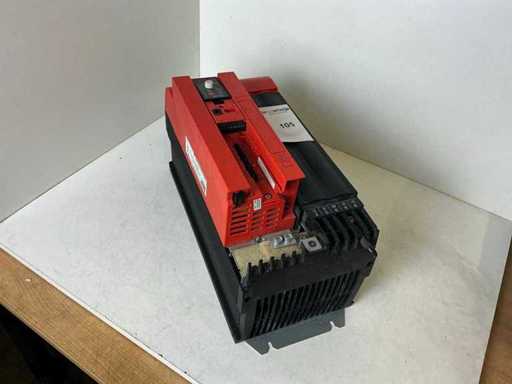 SEW MDX60A0300/MC07B0300 Frequenzwandler