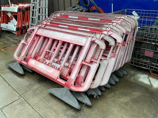 TITAN Various signage and barriers