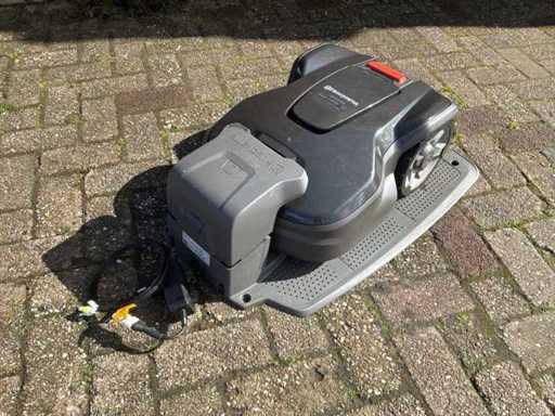 2023 Husqvarna 315 Roboterrasenmäher