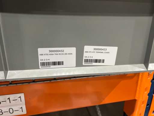 ABB XT5S 400A TMA MCCB + tapa de terminal HTC XT5