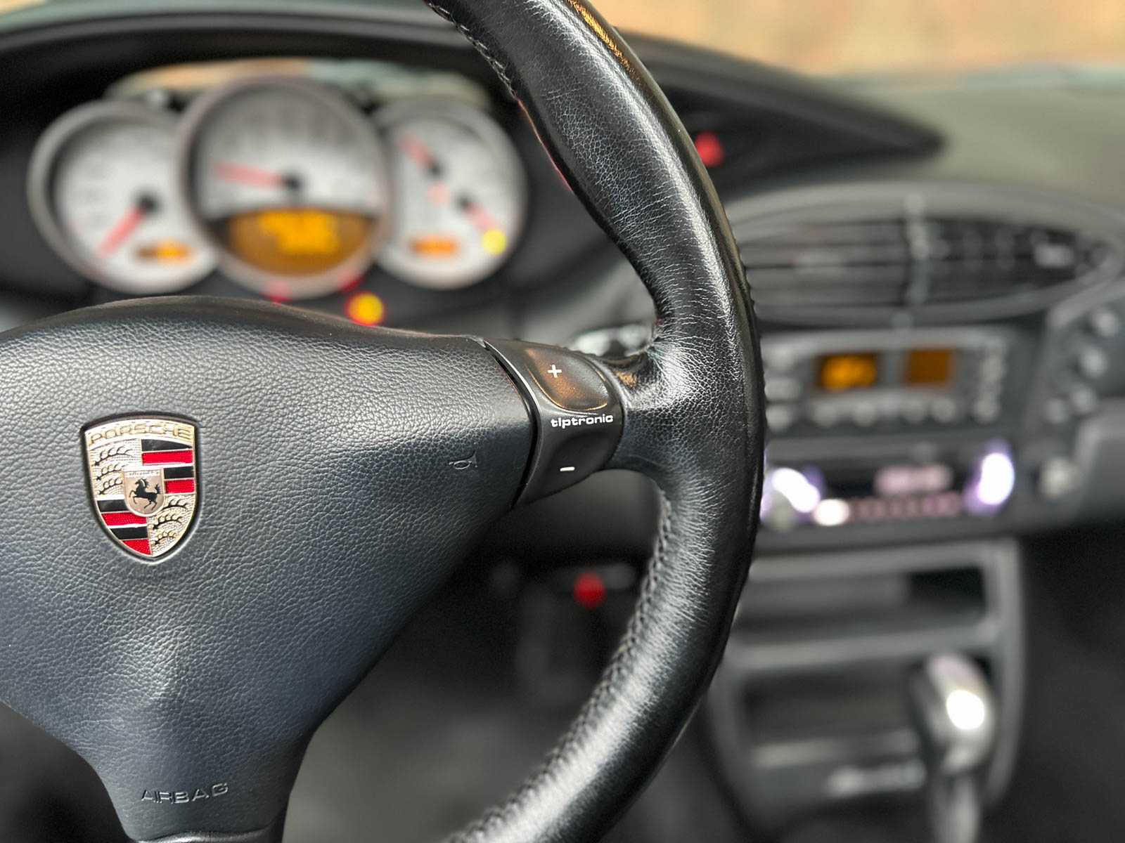 WP0ZZZ98Z2U641738 Porsche Boxster S 3.2 252pk 2002 -Youngtimer-