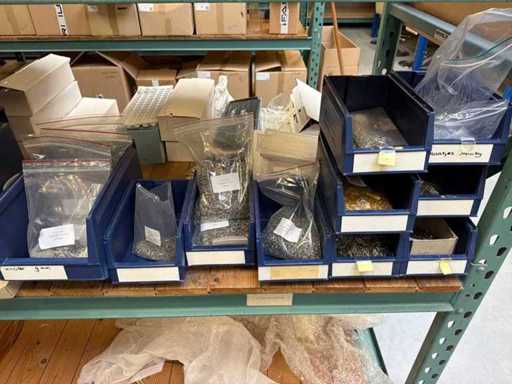 Pièces de montage de lustres – Supports, serre-joints, quincaillerie de montage