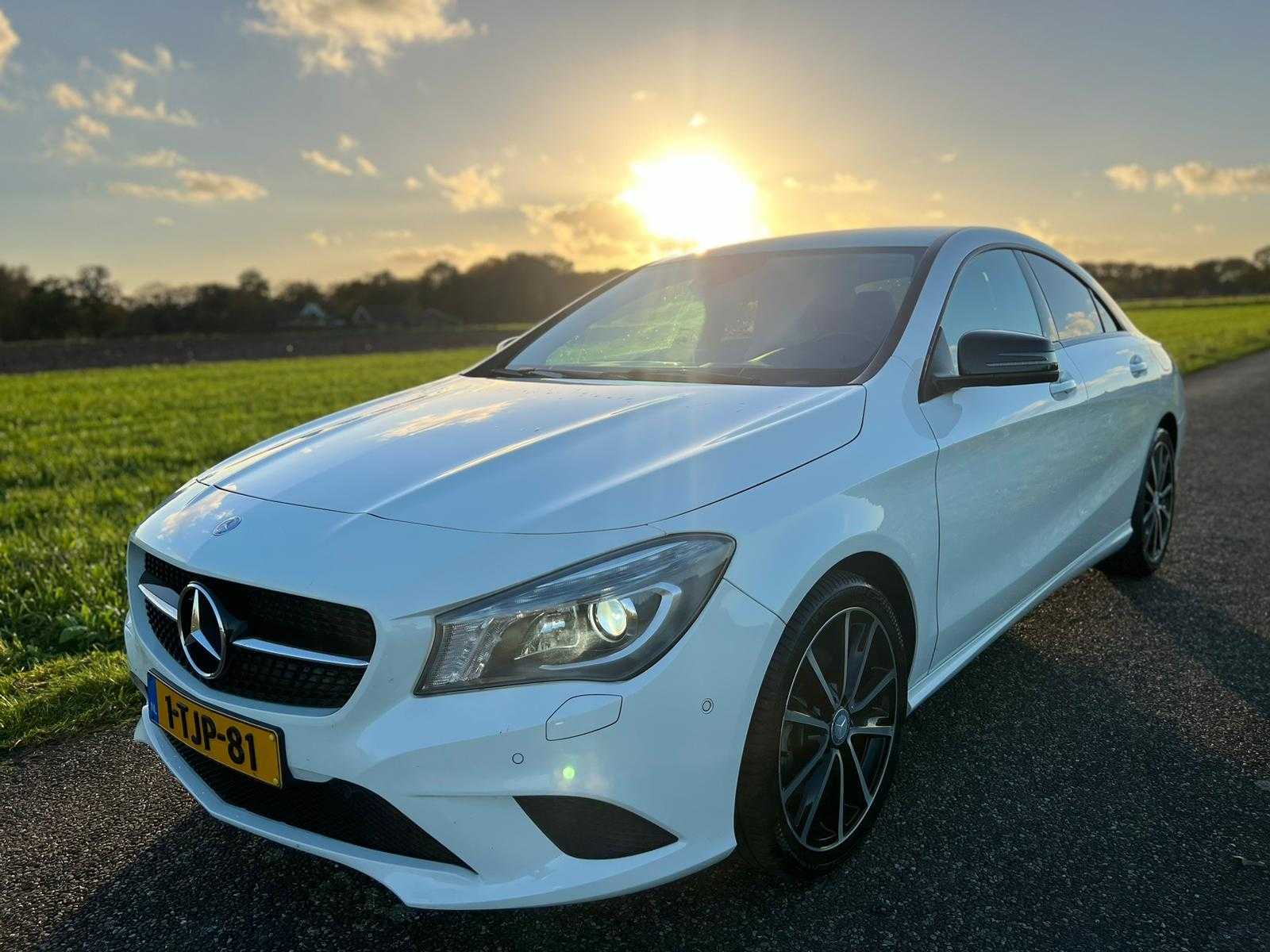 Mercedes-Benz – CLA-class – 180 Ambition – 1-TJP-81 – 2014