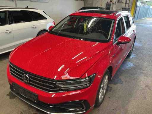 Volkswagen Passat Variante GTE 1.4 TSI PHEV 218PS Automatik 2021