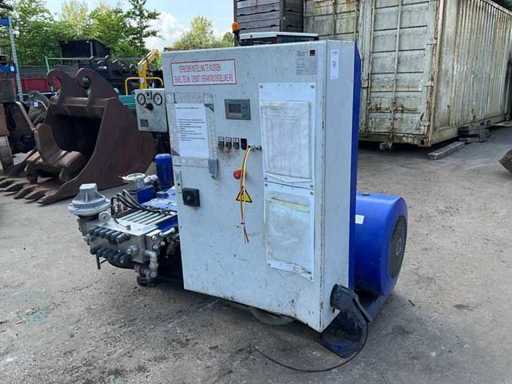 2009 Uraca RS 716 E/ 2800 bar High Pressure Pump Unit