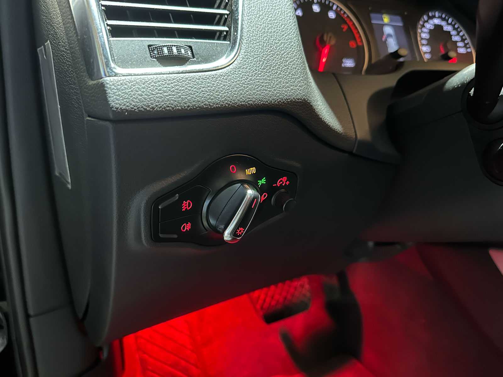 Audi Q5 2.0 TFSI Quattro Pro Line 211pk 2009, HNL-69-R