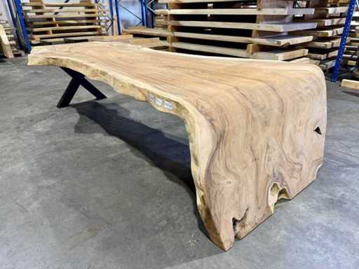 Furniture, Tables and home accessories