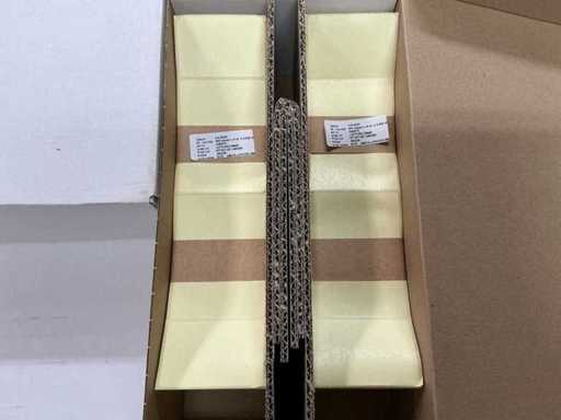 Partij etiketten 3000st per bundel (184x)