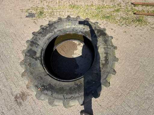 Firestone - Tire 650/65 R42