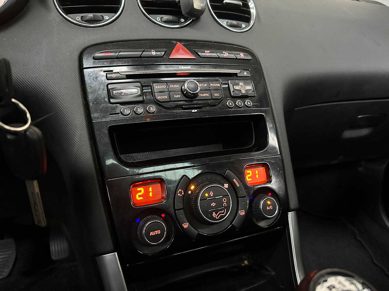 Peugeot 308 SW 1.6 THP Allure 7p 154pk 2013, 7-KBD-01