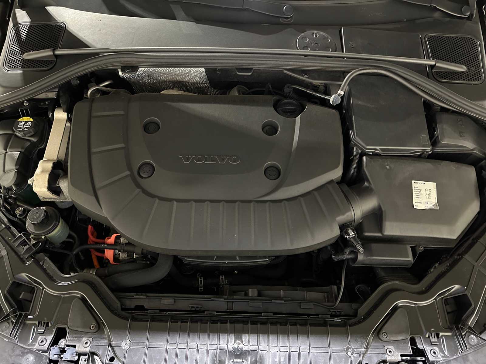Volvo V60 2.4 D6 Twin Engine Summum 220hp 2015 Plug-In Hybrid, HR-946-F