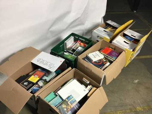 Divers livres - Livre