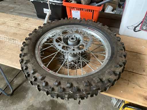 Excel Pirelli 140/80R18 Rear Wheel Dirt Bike