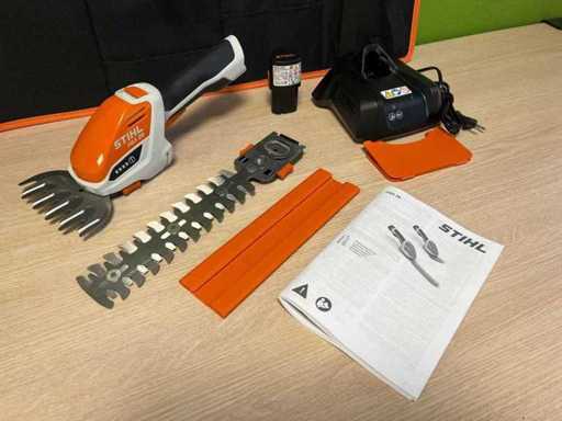 Stihl - HSA26 - cordless grass and shrub shears with battery and charger