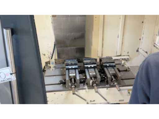 009785b6-63a6-45bd-8626-0552681c47f6.mp4