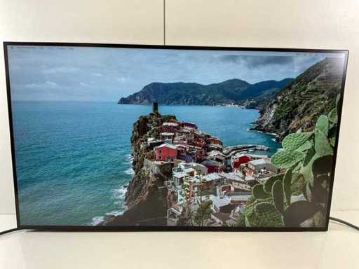 Dell (U3223QE) 32”, 3840x2160 (UHD) IPS Monitor