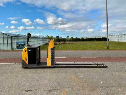 Elektryczny podnośnik paletowy Atlet PPL/200TN z 2010 roku