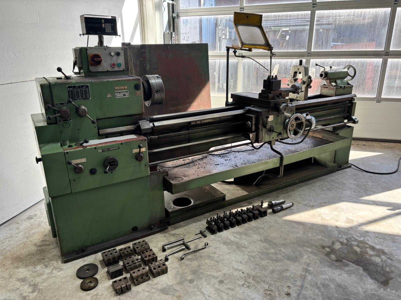 Tos SN50 B Bench Lathe