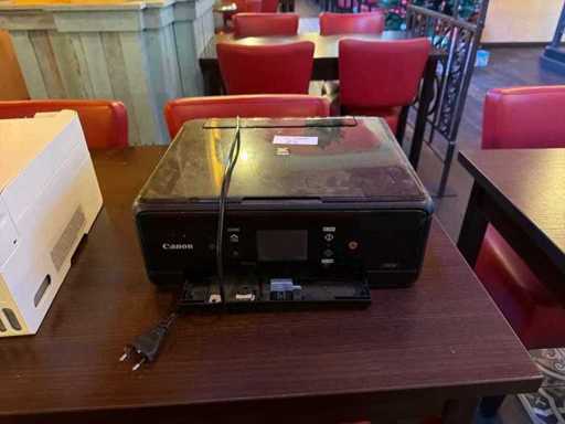 Imprimantă digitală color Canon
