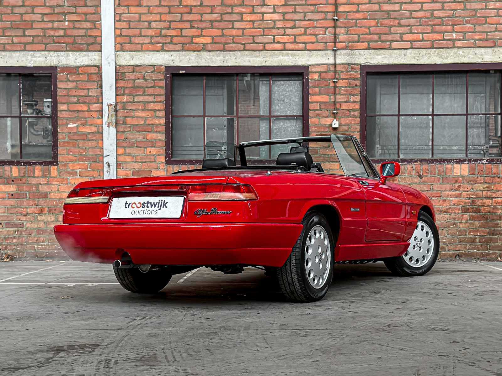 Alfa Romeo Spider 2.0 118pk 1992, NJ-273-V Youngtimer