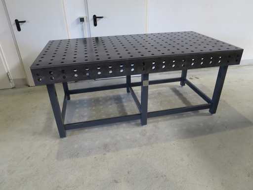 WMT P-2000 X 1000 Welding Table / Perforated Table