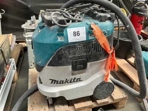 Makita Vc4210l Industrial vacuum cleaner