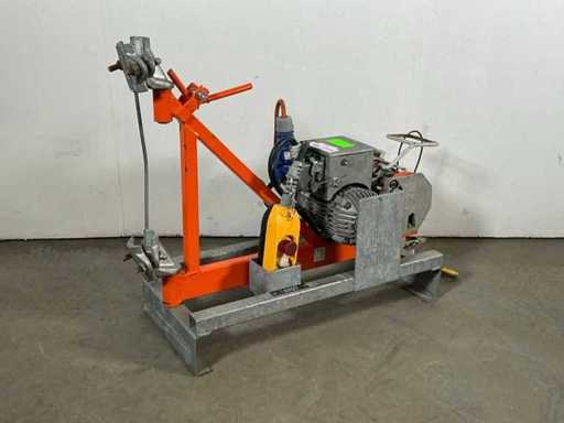 2019 Imer TR225 NF Scaffolding Winch with Swing Arm