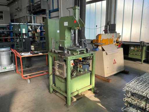 VELTRUP electro-hydraulic workshop press