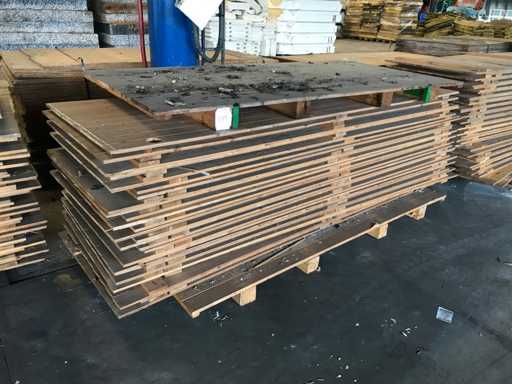 Pere?i desp?r?itori ai acoperi?ului (29x)