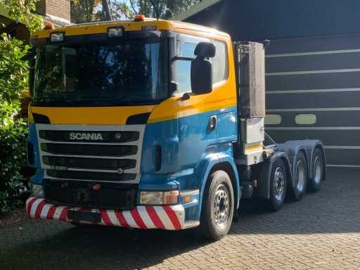 2010 Scania V8 R620 8x4 Camion