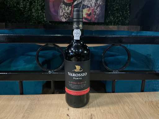 Varossio - Rode port (3x)