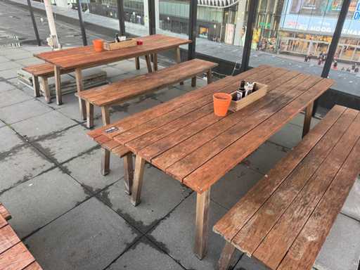 Cabines - Table en terrasse en bois (2x)