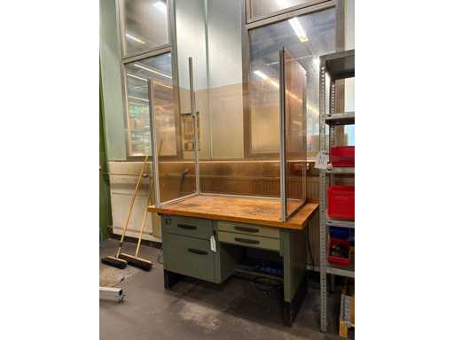   Workbench without contents