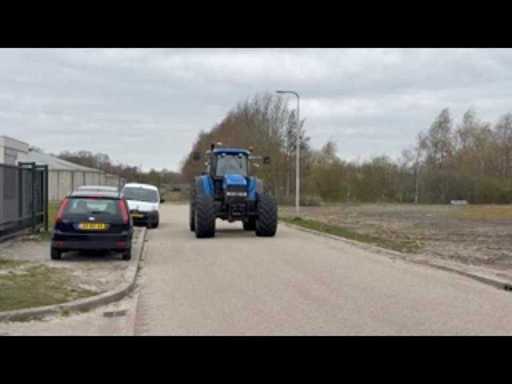 a77db051-6161-41e7-8cdd-f8367acdf700.mp4