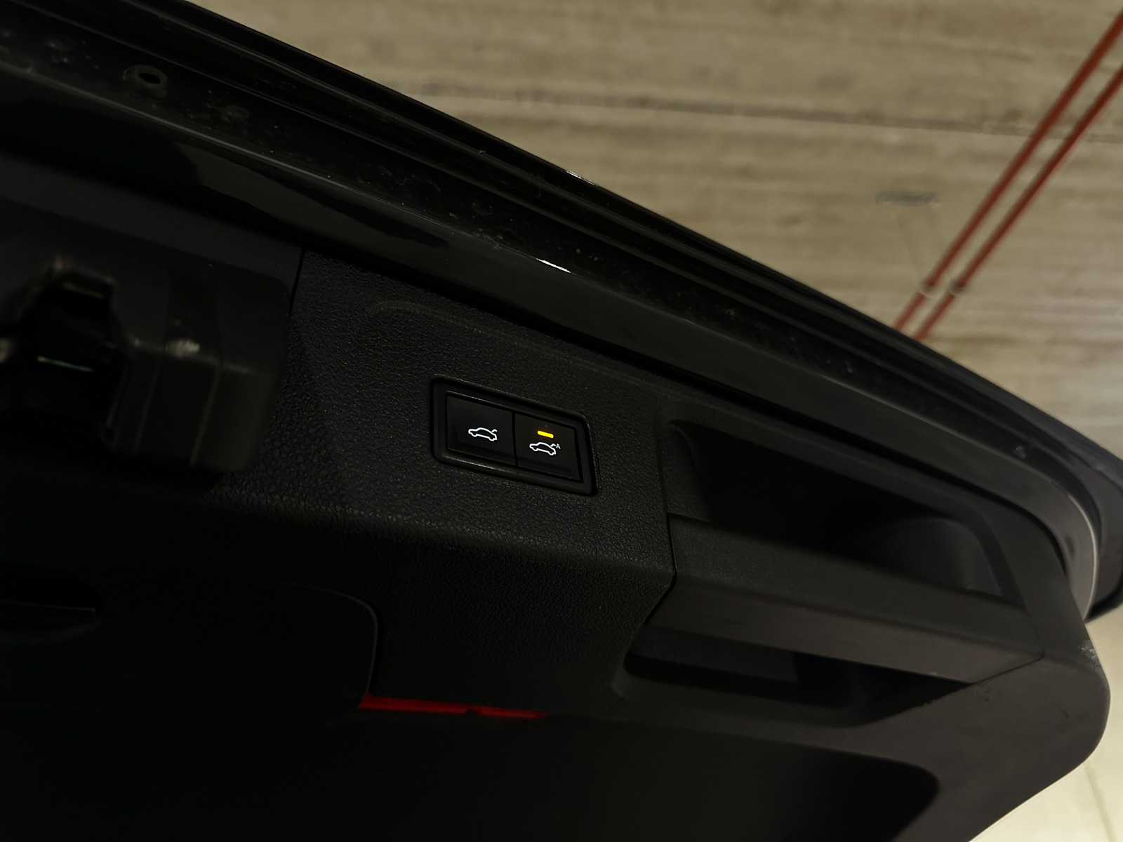 Volkswagen Passat Variant 1.5 TSI Business 150pk 2020 (Origineel-NL+1e eignaar), J-046-XK