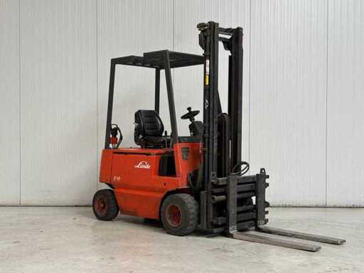 Linde - 1995 - E18P - 3.7M Duplex, Wide fork positioner, Free-Lift, Side-Shift - Forklift